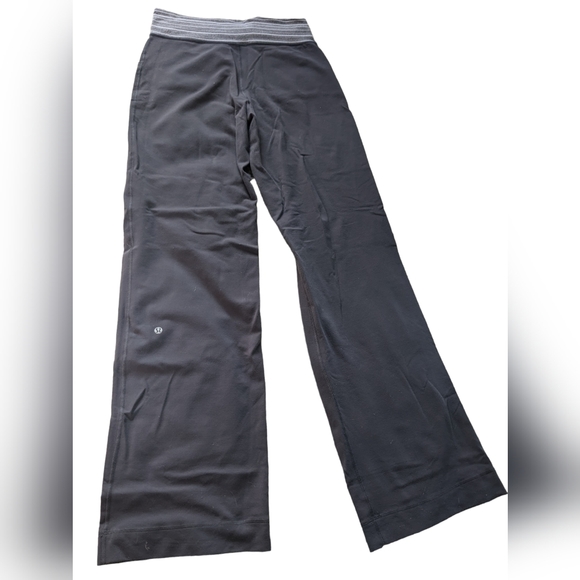Lululemon Grey wide leg yoga pants with striped waist size 4 - Picture 4 of 4